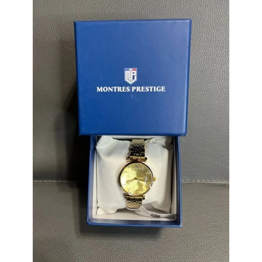 Womens watch 32mm